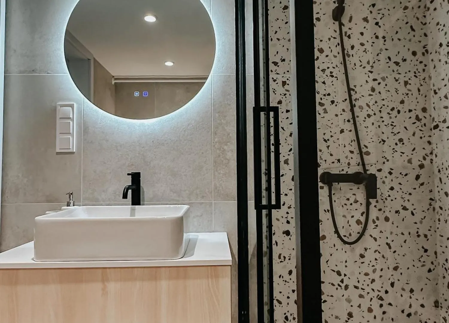 Jokai-J18 Three Bedroom Stylish Suite Budapest 0*,