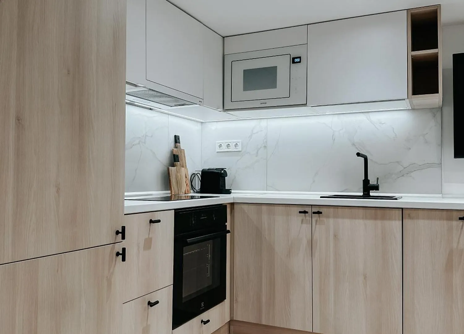 Apartment Jokai-J18 Three Bedroom Stylish Suite Budapest