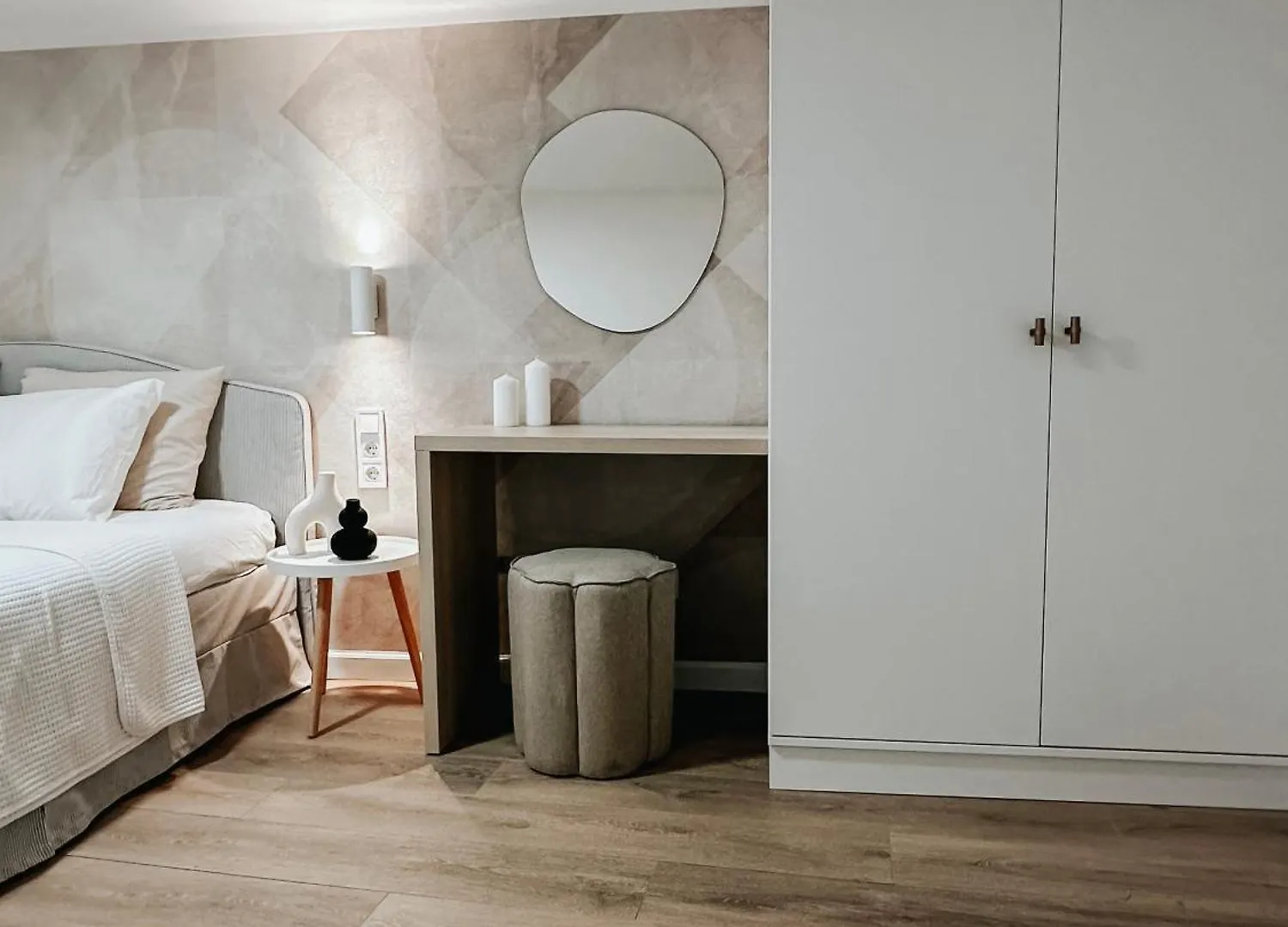 Apartment Jokai-J18 Three Bedroom Stylish Suite Budapest