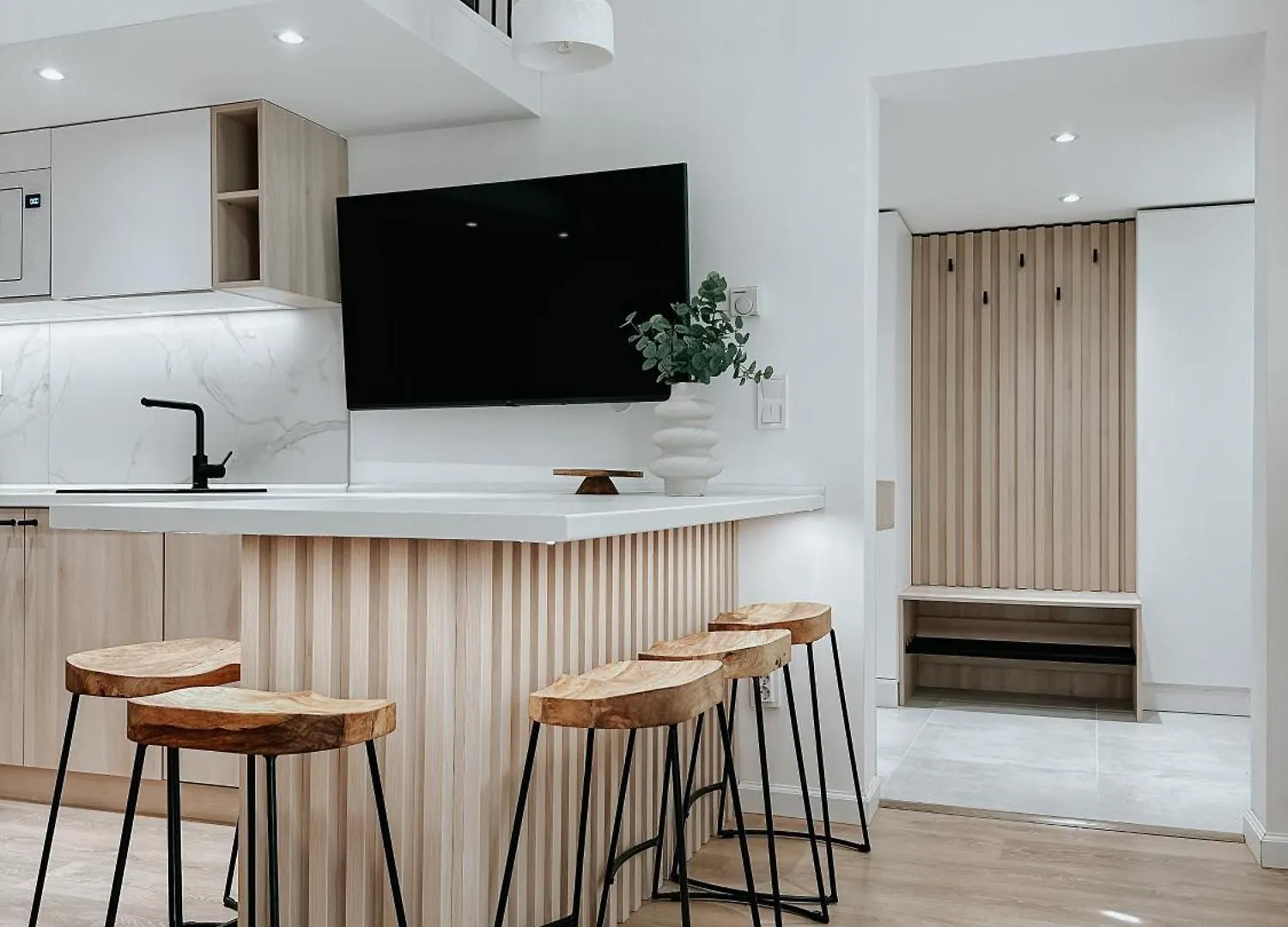 Apartment Jokai-J18 Three Bedroom Stylish Suite Budapest